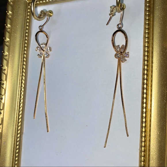 Brazilian Gold Earrings - Picture 2 of 4